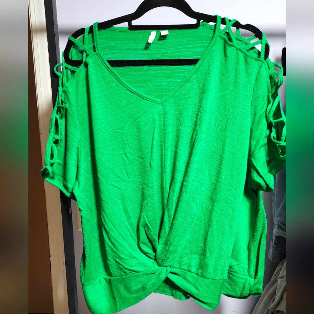 Women's Top with Knot Detail & Lattice Shoulder